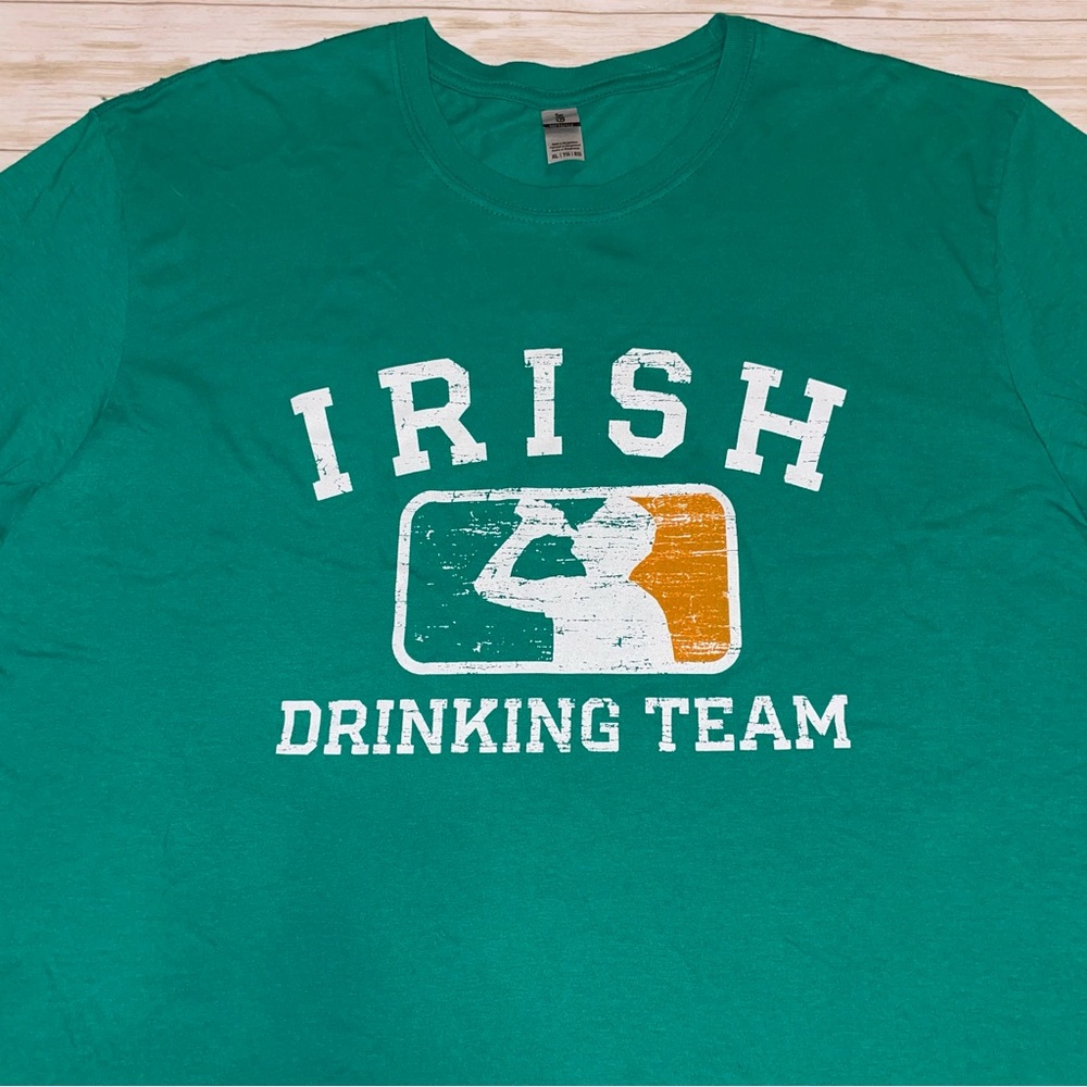 Gildan Softstyle Men’s Irish Drinking Team Tshirt Sz XL ☘️🇮🇪